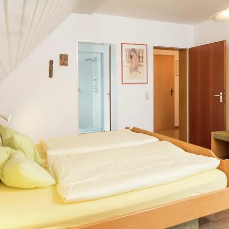 Apartament Haus Am Wald 2 *